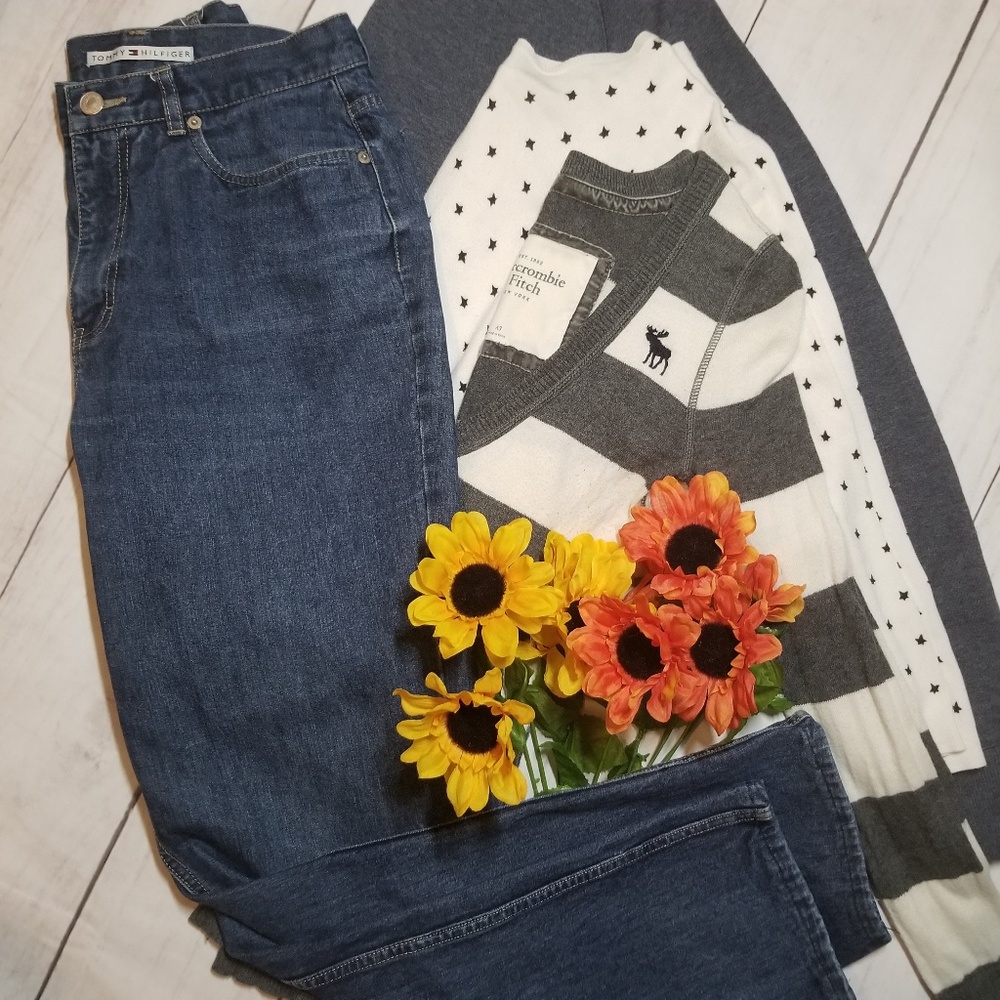 Tommy Hilfiger| 100% Cotton Straight Leg Jeans